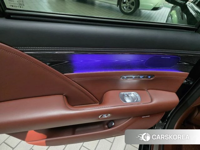 Genesis G90 (RS4) 2022 Черный из Кореи, фото 2