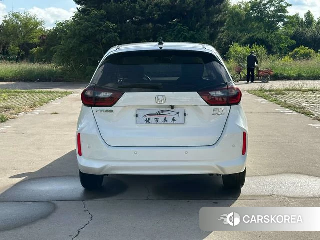 Honda Fit 2022 Белый из Китая, фото 2
