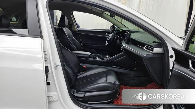 Kia K5 3rd generation 2022 Белый из Кореи, фото 2