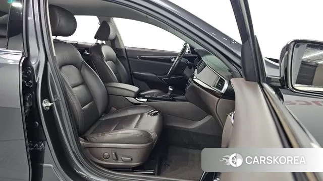 Kia Come New K7 2019 Серый из Кореи, фото 2