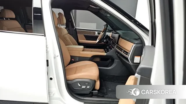 Hyundai Santa Fe (MX5) 2023 Белый из Кореи, фото 2