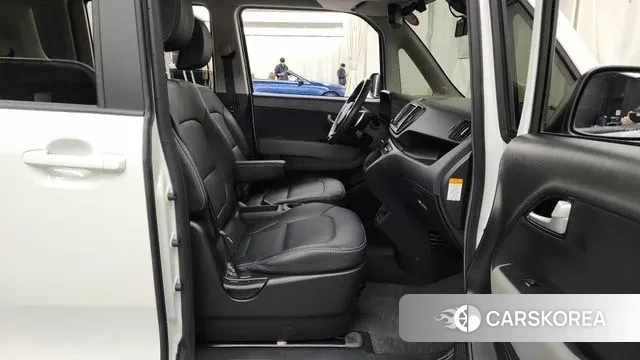 Kia The New Kia Ray EV 2023 Белый из Кореи, фото 2