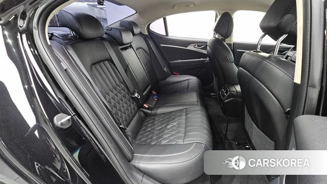 Genesis The New G70 2021 Черный из Кореи, фото 2