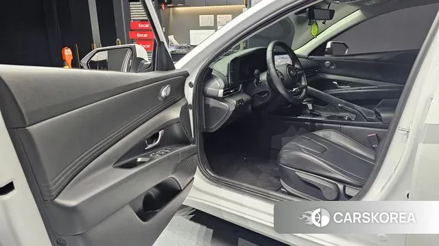 Hyundai Avante (CN7) 2021 Белый из Кореи, фото 2