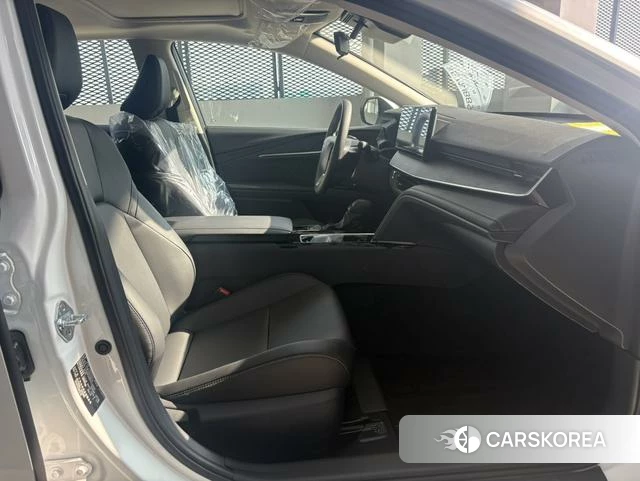 Toyota Camry 2026 Белый из Китая, фото 2