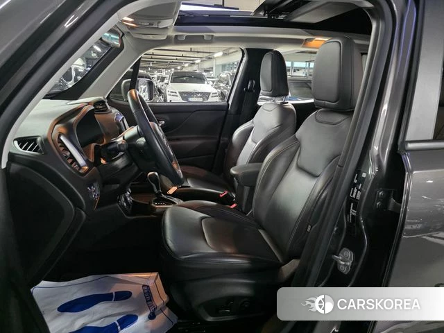 Jeep Renegade 2021 Серый из Кореи, фото 2