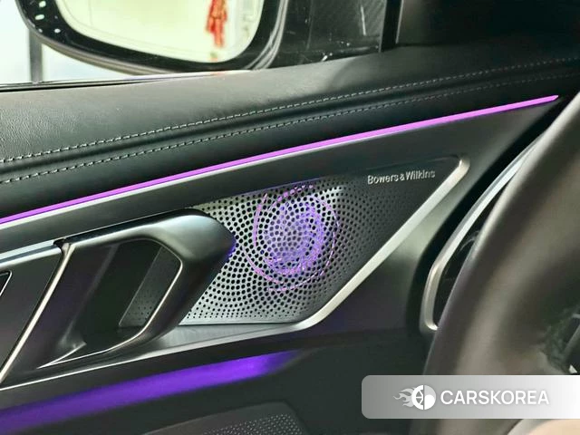 BMW 8 series 2024 Черный из Китая, фото 2