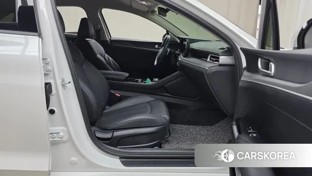 Kia K5 3rd generation 2022 Белый из Кореи, фото 2