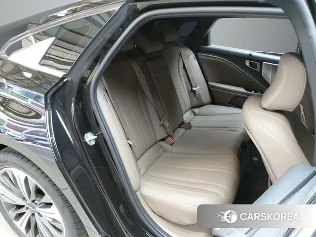 Kia K8 Hybrid 2022 Черный из Кореи, фото 2