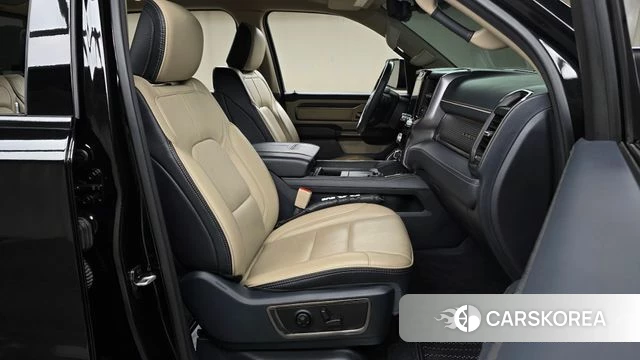 Dodge Lampicup 2021 Черный из Кореи, фото 2