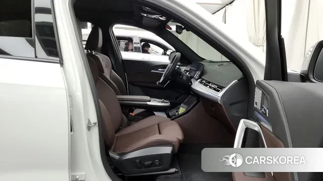 BMW X1 (U11) 2025 Белый из Кореи, фото 2