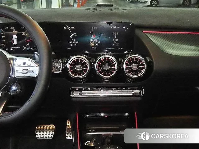 Mercedes-Benz GLA - Class H247 2022 Черный из Кореи, фото 2