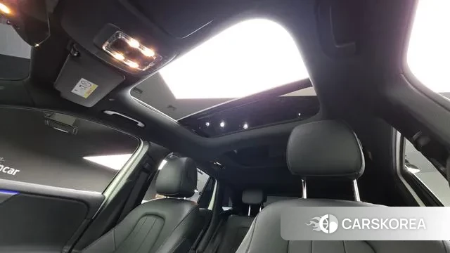 Mercedes-Benz GLA - Class H247 2021 Белый из Кореи, фото 2