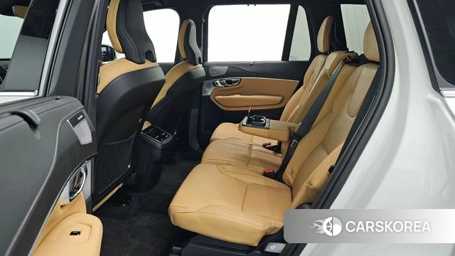 Volvo XC90 second Generation 2024 Белый из Кореи, фото 2