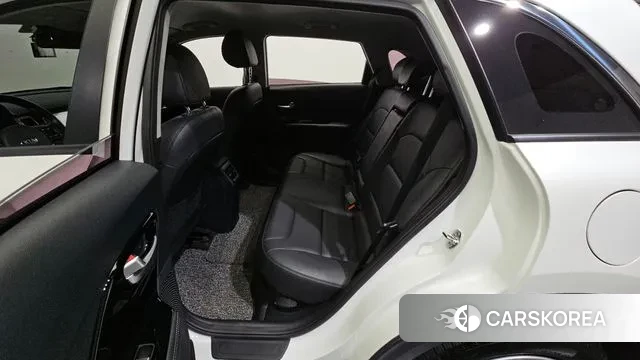 Kia Niro 2018 Белый из Кореи, фото 2