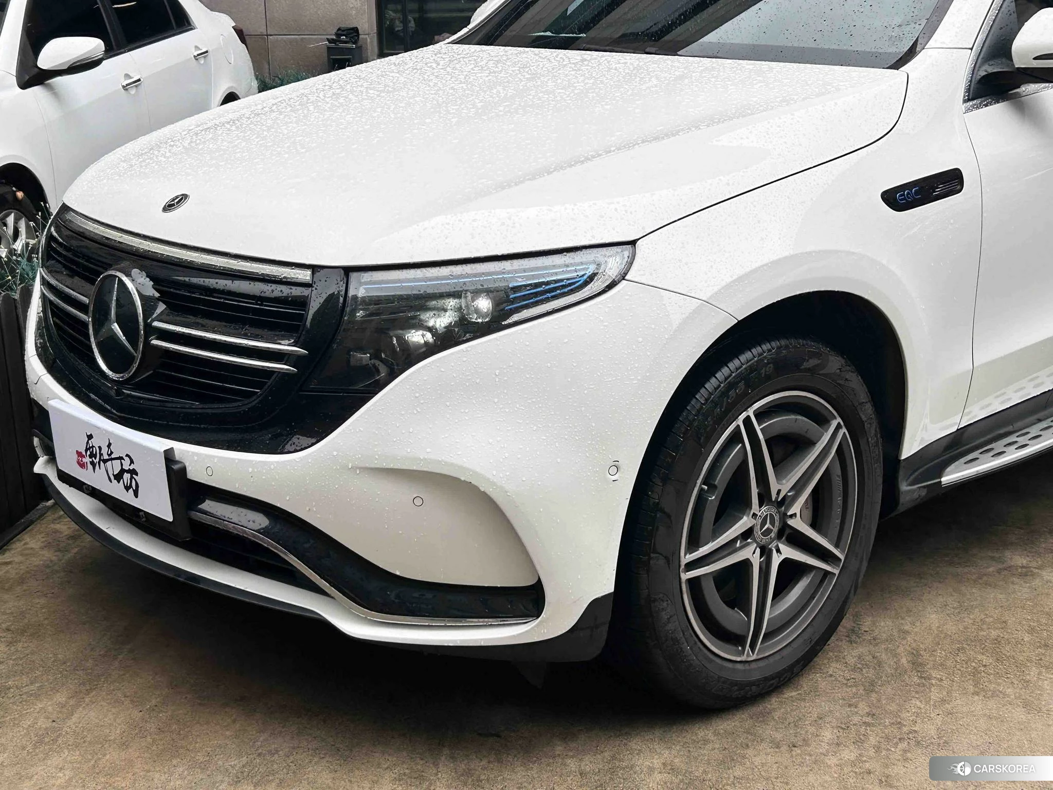 Mercedes-Benz EQC 2021 Белый из Китая, фото 2
