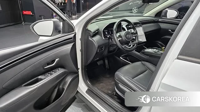 Hyundai Tucson (NX4) 2022 Белый из Кореи, фото 2