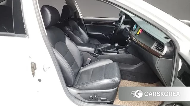 Kia Come New K7 2018 Белый из Кореи, фото 2