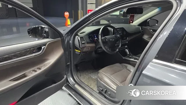 Hyundai Grandeur IG 2018 Серый из Кореи, фото 2