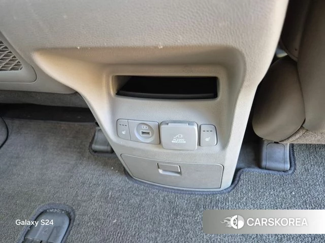 Kia All New Carnival 2018 Жемчужный цвет из Кореи, фото 2