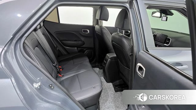 Hyundai Venue 2023 Серый из Кореи, фото 2