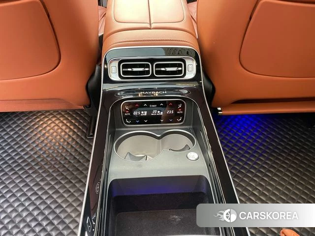 Mercedes-Benz Maybach S-class 2022 Черный из Китая, фото 2