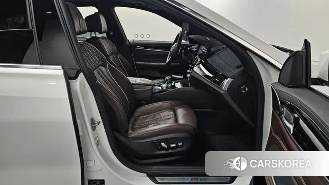 BMW 6 Series GT (G32) 2021 Белый из Кореи, фото 2