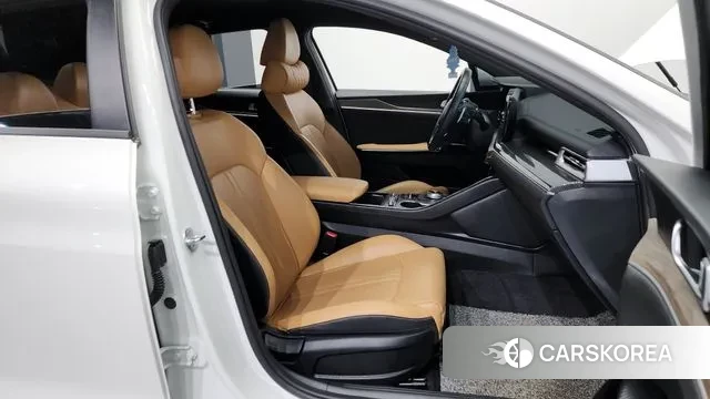 Kia K5 3rd generation 2022 Белый из Кореи, фото 2