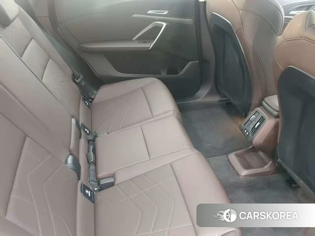 BMW iX1 2025 Белый из Китая, фото 2