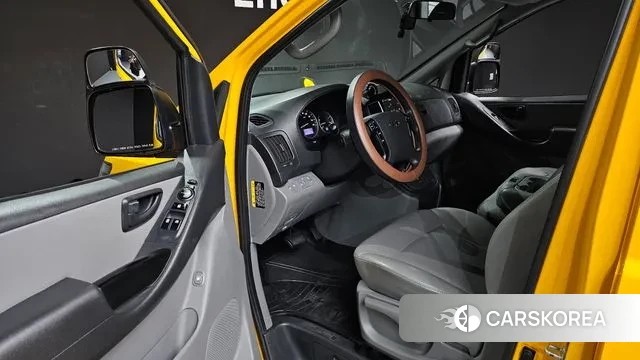 Hyundai The New Grand Starex 2019 Желтый из Кореи, фото 2