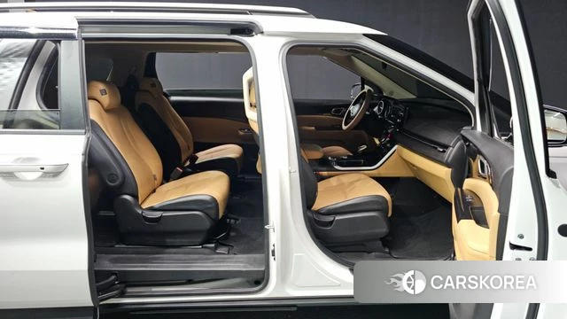 Kia Carnival 4th generation 2022 Белый из Кореи, фото 2