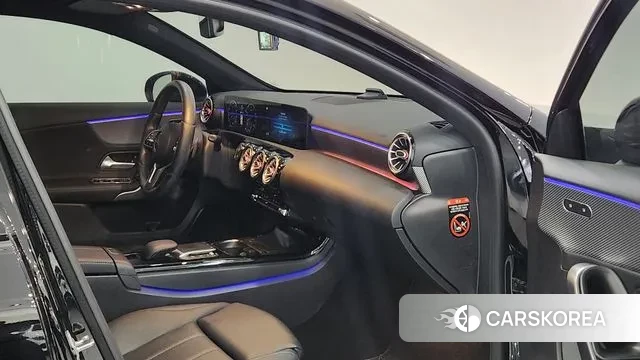 Mercedes-Benz A-Class W177 2021 Черный из Кореи, фото 2