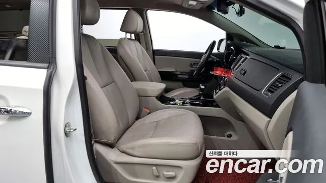 Kia The New Carnival 2019 Белый из Кореи, фото 2
