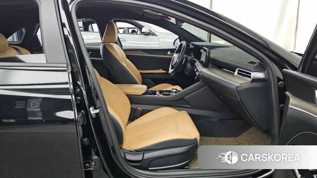 Kia K5 3rd generation 2022 Черный из Кореи, фото 2