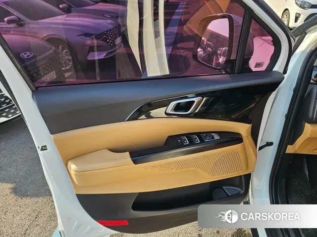 Kia The New Carnival 2021 Белый из Кореи, фото 2