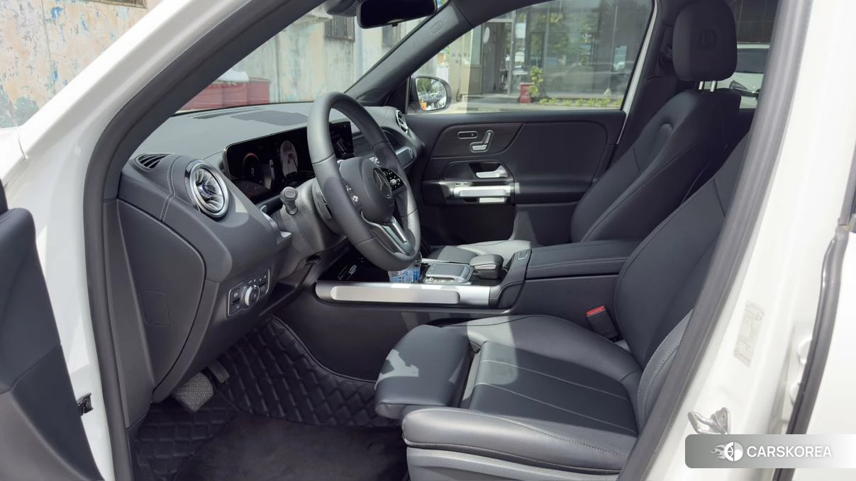 Mercedes-Benz GLB 2022 Белый из Китая, фото 2