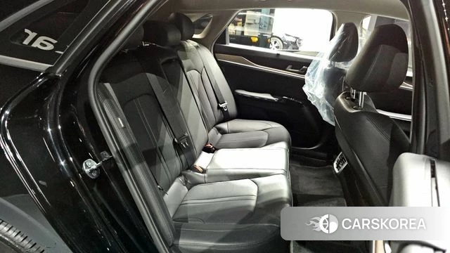 Kia K5 3rd generation 2023 Черный из Кореи, фото 2