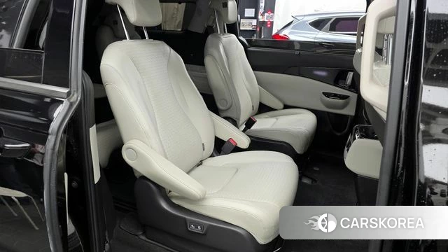 Kia Carnival 4th generation 2020 Черный из Кореи, фото 2