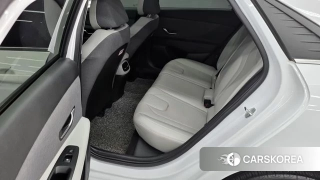 Hyundai Avante (CN7) 2020 Белый из Кореи, фото 2