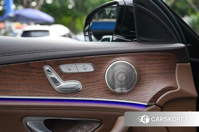 Mercedes-Benz E-class 2022 Черный из Китая, фото 2