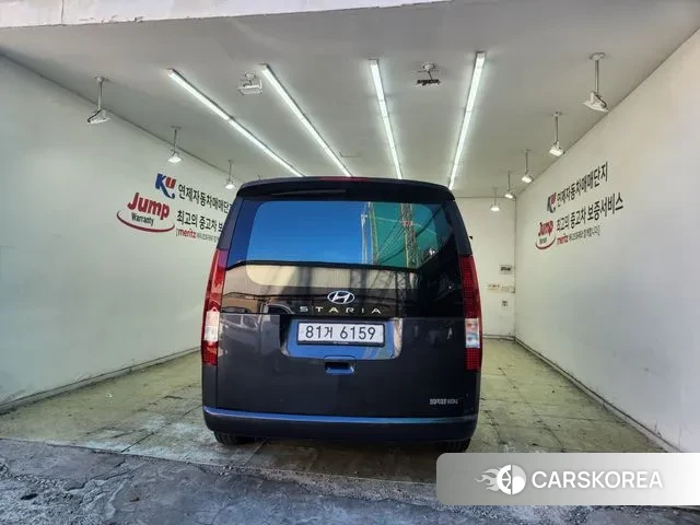 Hyundai Staria 2021 Серый из Кореи, фото 2