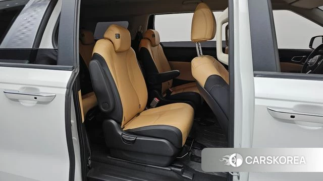 Kia Carnival 4th generation 2022 Белый из Кореи, фото 2
