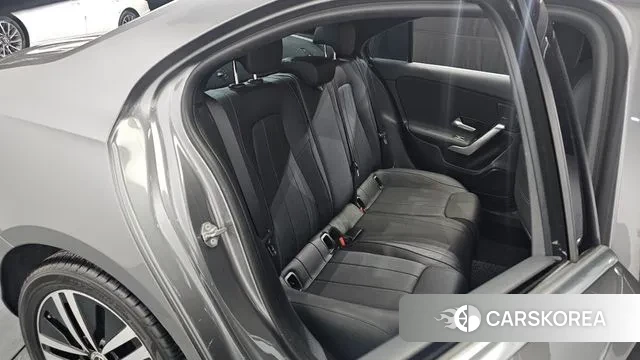 Mercedes-Benz A-Class W177 2020 Серый из Кореи, фото 2