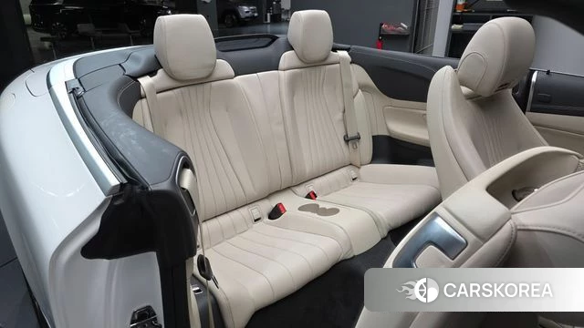 Mercedes-Benz E-Class W213 2021 Белый из Кореи, фото 2
