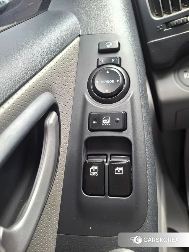 Hyundai The New Grand Starex 2020 Серебристо-серый из Кореи, фото 2