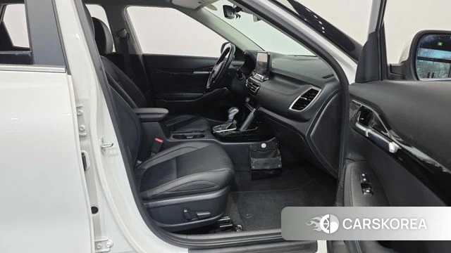 Kia Seltos 2022 Белый из Кореи, фото 2