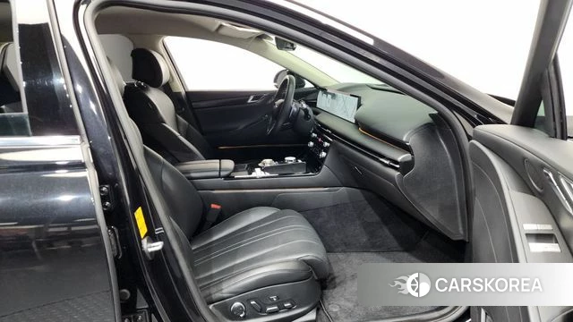 Genesis G80 (RG3) 2024 Черный из Кореи, фото 2