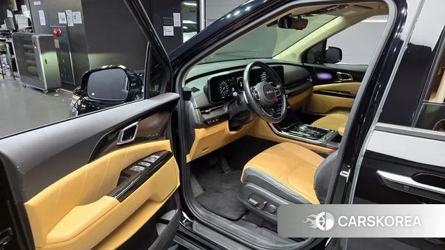 Kia Carnival 4th generation 2022 Черный из Кореи, фото 2