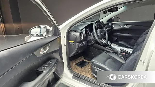 Kia Come New K3 2018 Белый из Кореи, фото 2