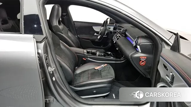 Mercedes-Benz CLA-Class C118 2021 Серый из Кореи, фото 2